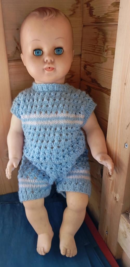 Vintage Unica Belgie Babypop 45 cm met gebreid pakje, Verzamelen, Poppen, Ophalen of Verzenden, Gebruikt, Babypop