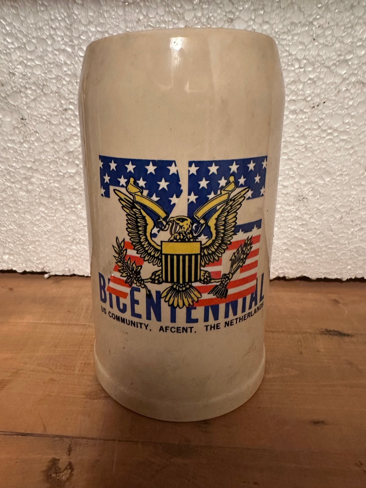 US AFCENT Brunssum Bicentennial 1976 bierpul – NAVO, Verzamelen, Militaria | Algemeen, Verzenden, Overige soorten, Amerika, Overige typen