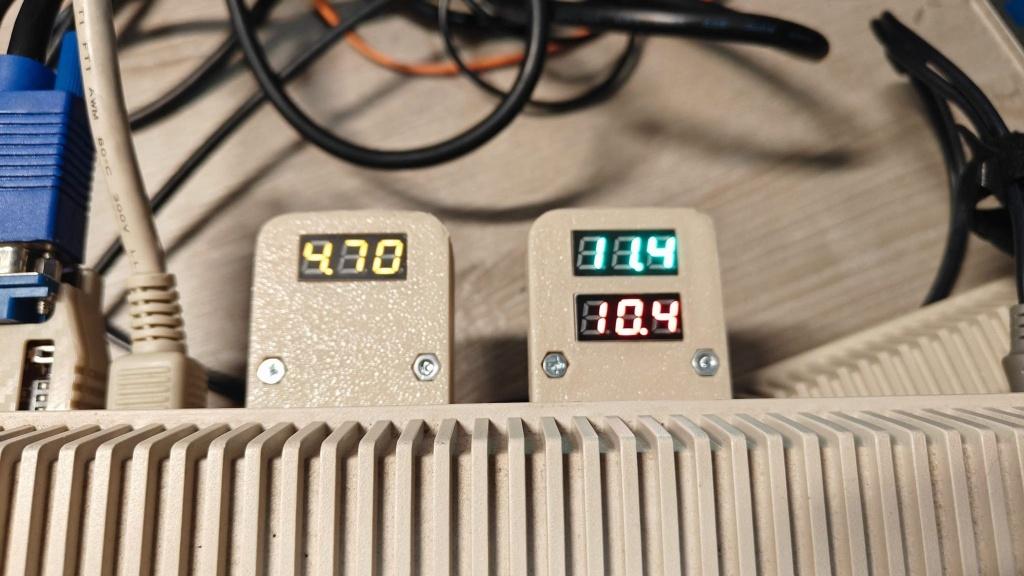 DB25 loopback testers met voltmeter - Amiga diagnose, Ophalen of Verzenden