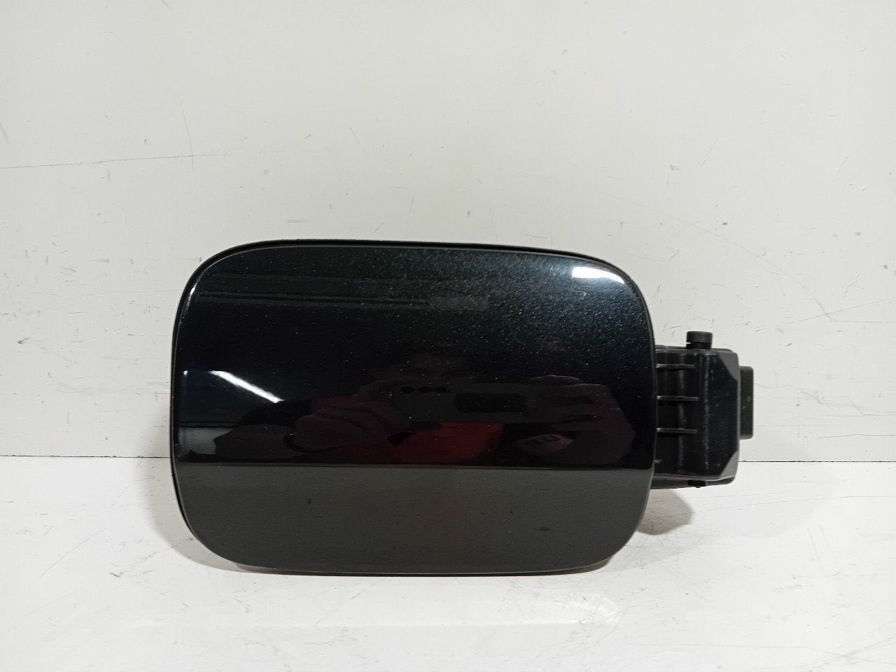 Tank klep Audi A4, Onderdelen@venauto.nl, Van der Ven Autorecycling B.V., Gebruikt, Ettenseweg 76, 4706 PB Roosendaal, The Netherlands