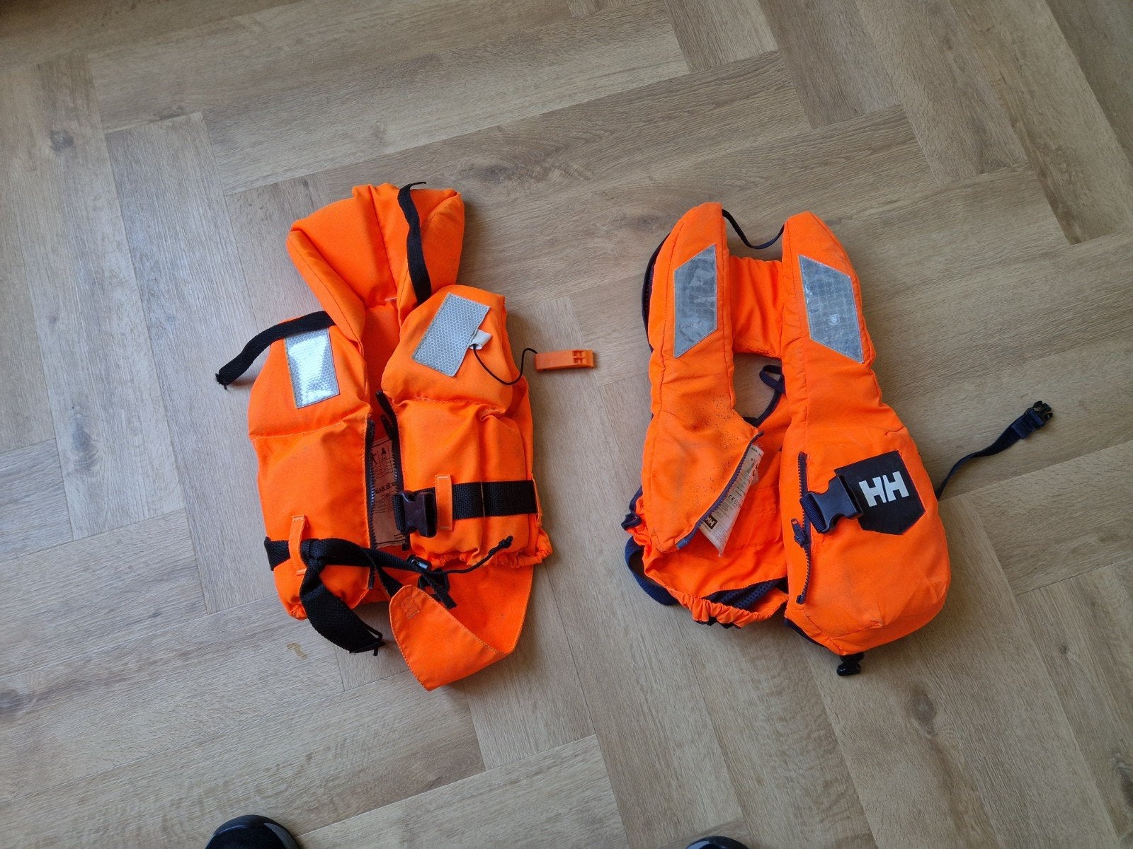 Reddingsvesten voor kinderen - Helly Hansen en onbekend merk, Ophalen of Verzenden, Gebruikt, Overige typen