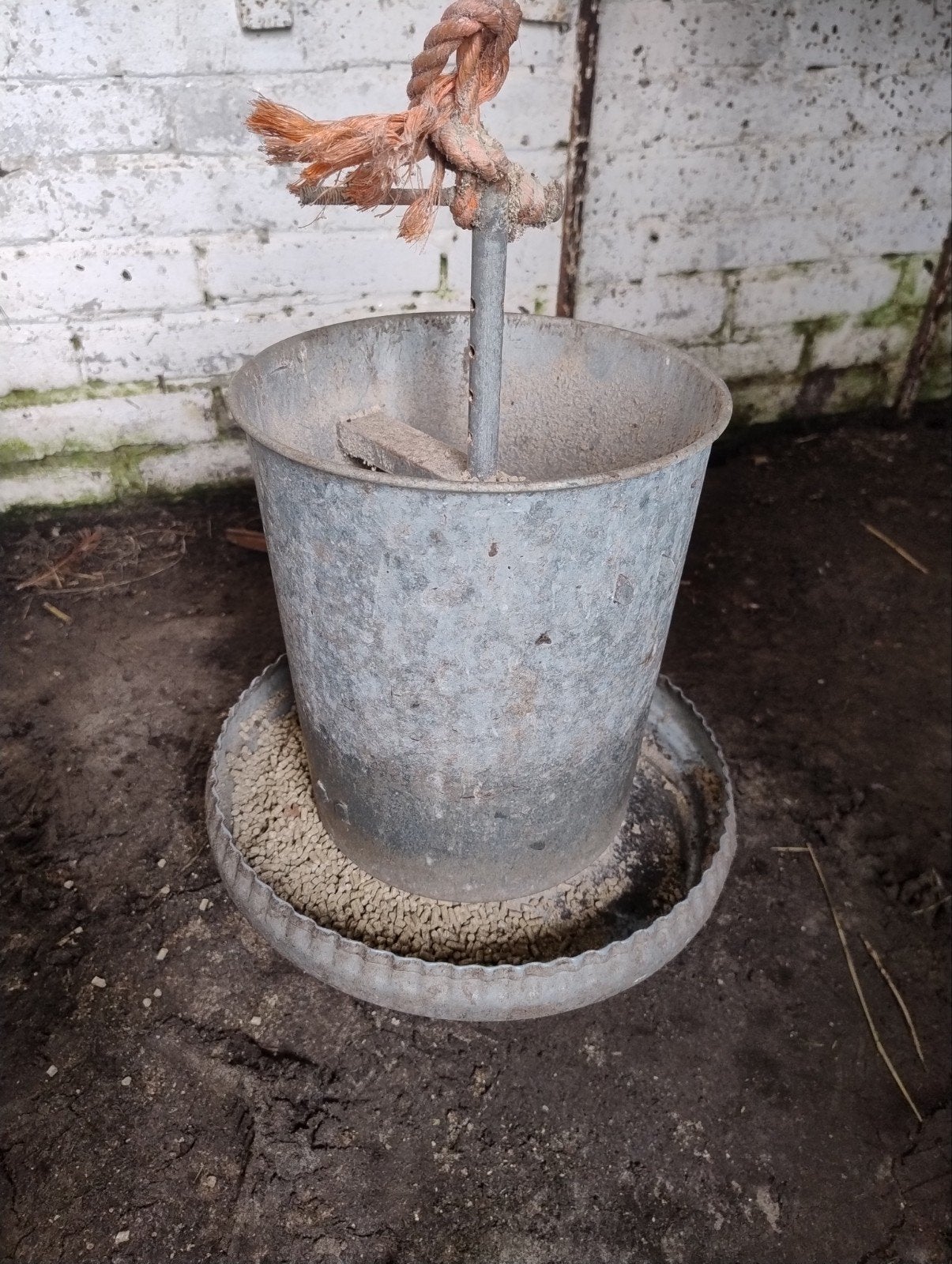 Voersilo verzinkt 5 kg, Ophalen