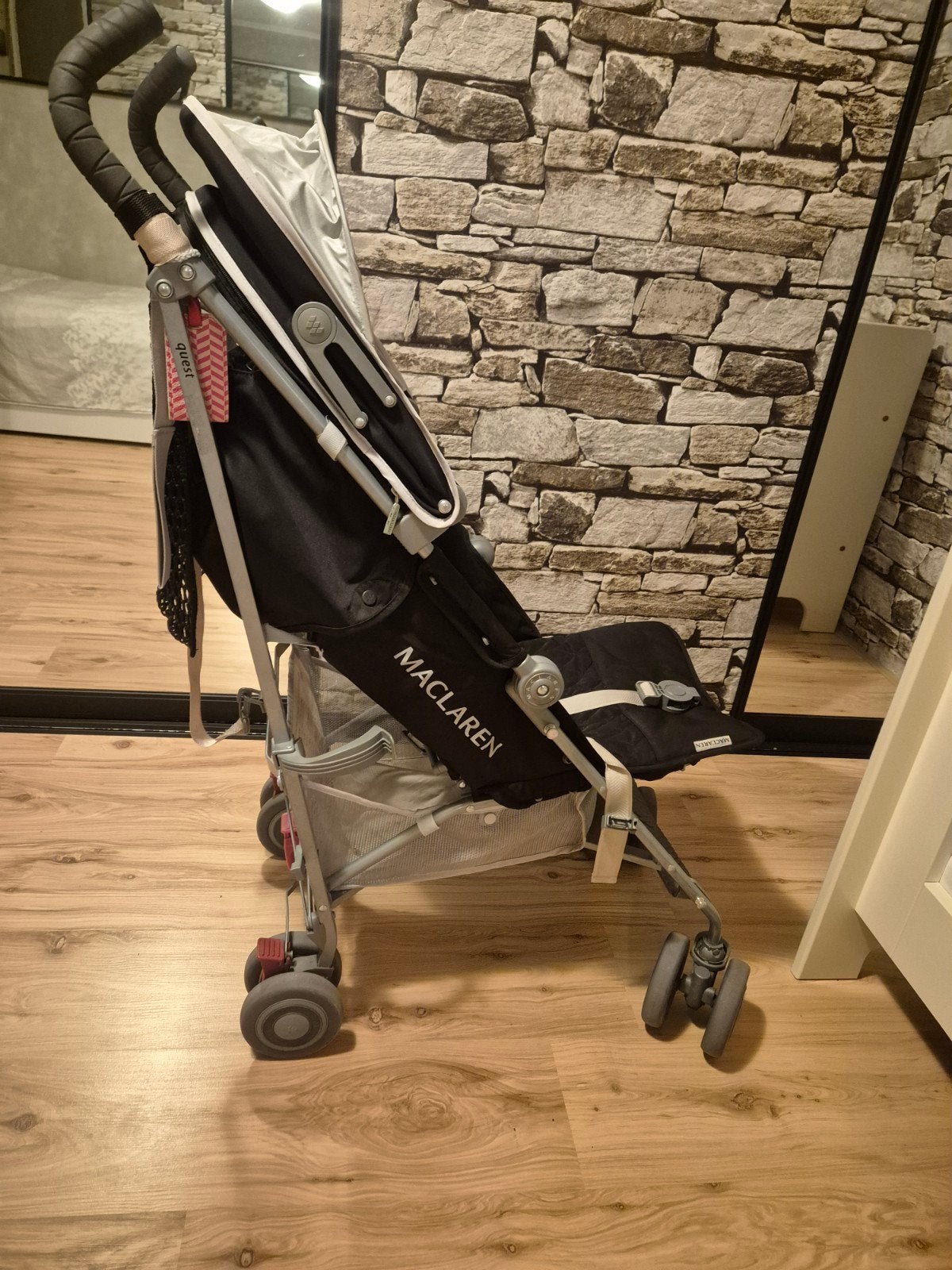 Maclaren Quest buggy, Ophalen, Zo goed als nieuw, Maclaren, Regenhoes