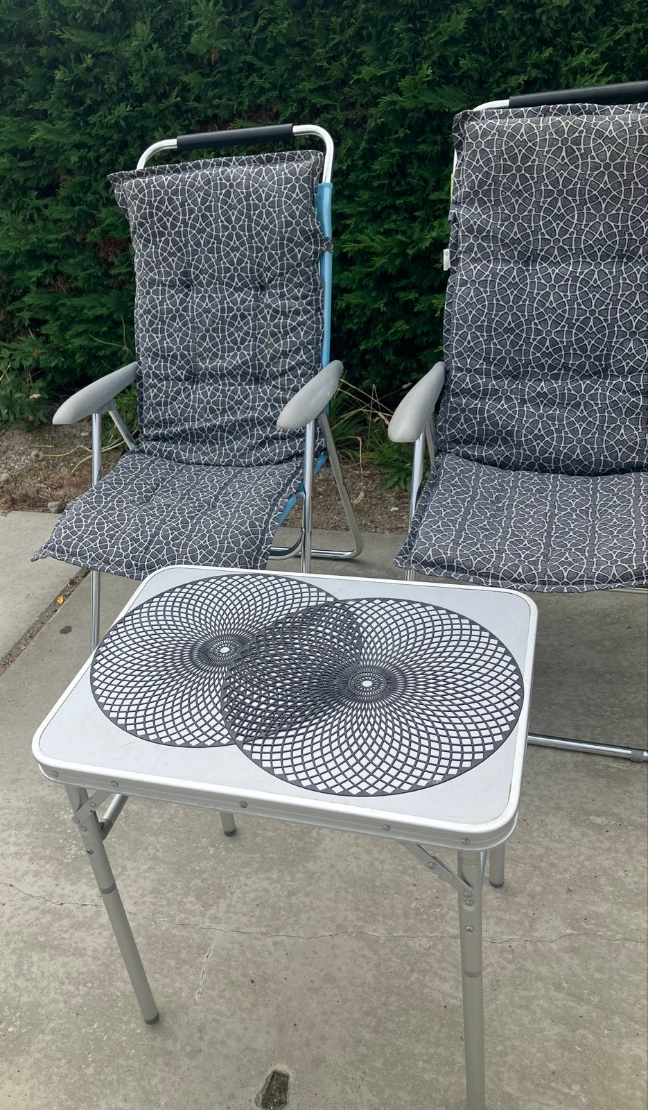 2 campingstoelen met kussens en tafel, Ophalen of Verzenden