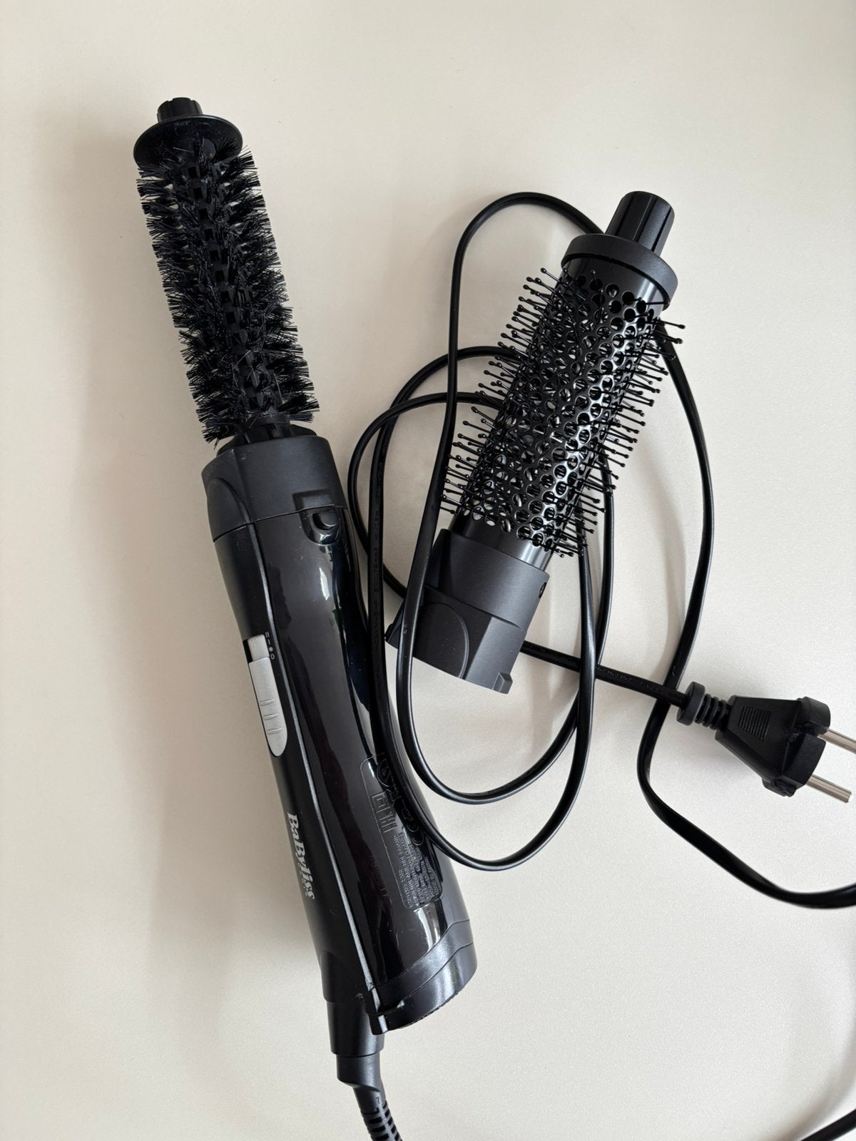 Krulborstel Babyliss voor halflang en lang haar., Ophalen, Zo goed als nieuw, Krultang of Stijltang
