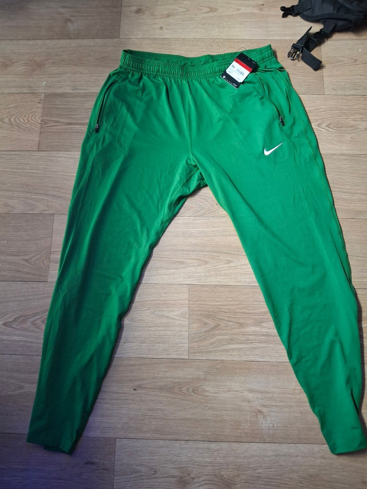 Nike Dri-FIT Trainingsbroek Groen - Maat L, Maat 52/54 (L), Fitness, Nike, Nieuw