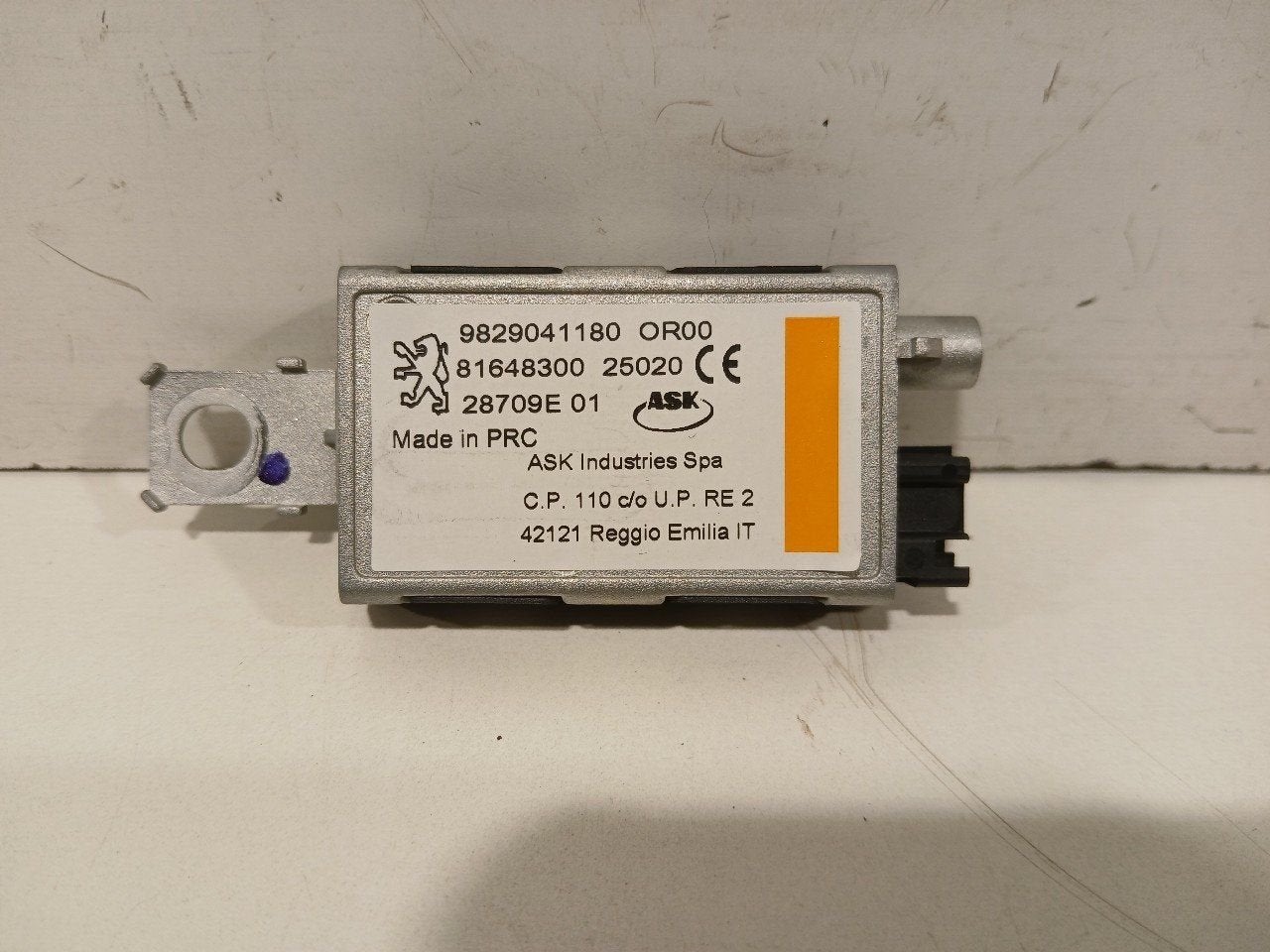 Antenne versterker DS DS 7, Ophalen of Verzenden, Van der Ven Autorecycling B.V., Onderdelen@venauto.nl, Ettenseweg 76, 4706 PB Roosendaal, The Netherlands