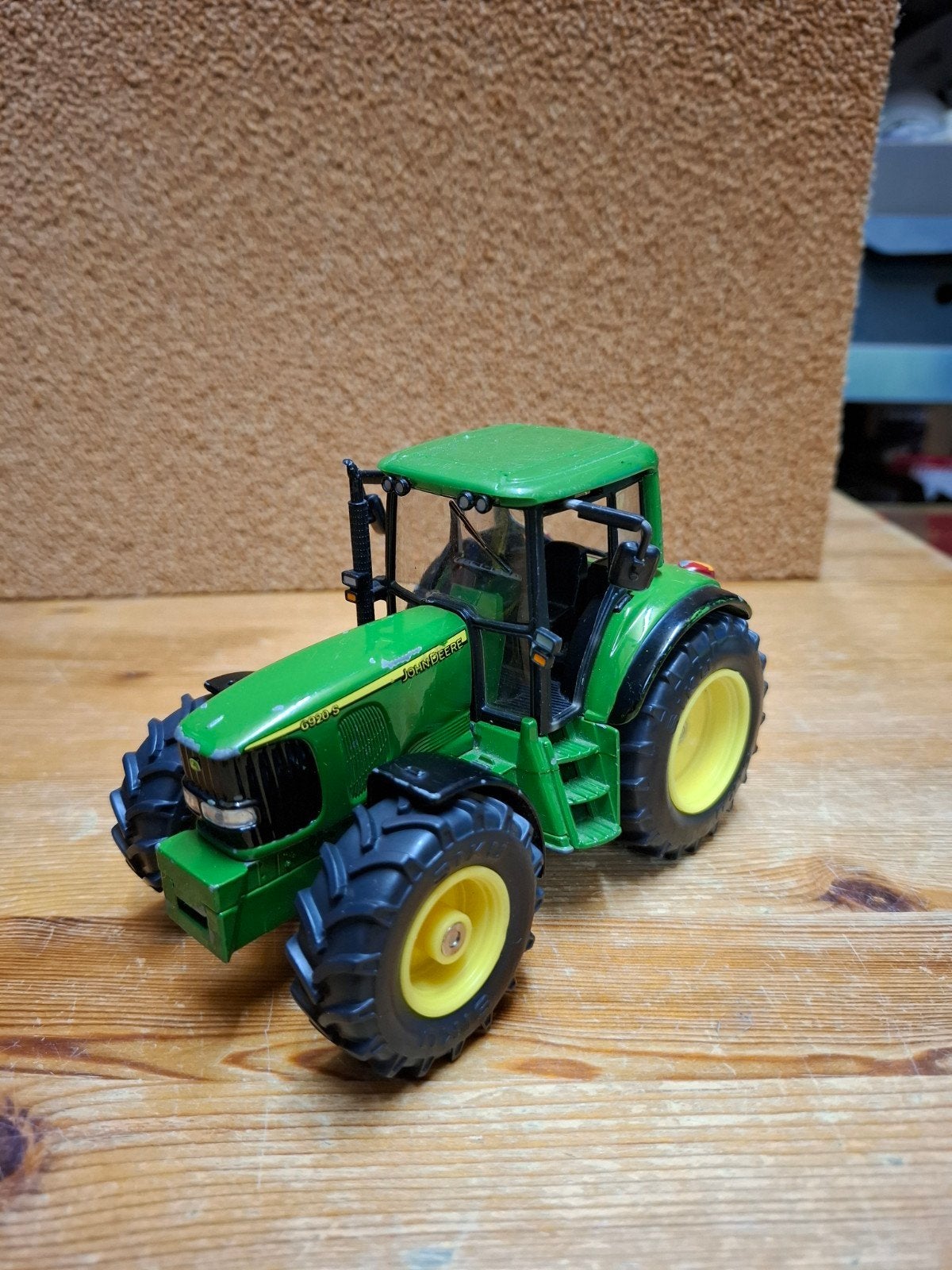 Siku John Deere 6920, Hobby en Vrije tijd, Modelauto's | 1:32, Ophalen of Verzenden, Gebruikt, Tractor of Landbouw, SIKU