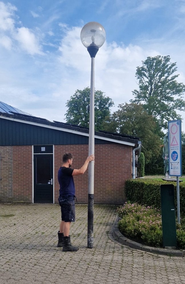 straatverlichting - Gebruikt 15 stuk, Ophalen, Zonne-energie, Minder dan 50 watt, Staande lamp