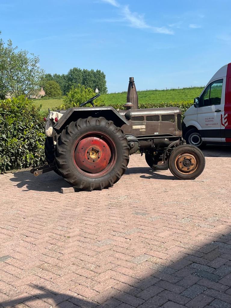 Lanz buldog 5506 en Lanz buldog 2416, Zakelijke goederen, Tot 2500, Oldtimer, Tot 80 Pk, Ophalen