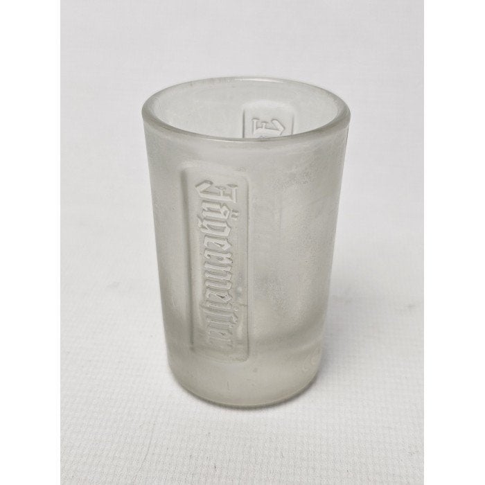 # Jagermeister shot glas mat wit frosted model 1, Verzamelen, Glas en Borrelglaasjes, Ophalen of Verzenden, Gebruikt, Borrel- of Shotglas
