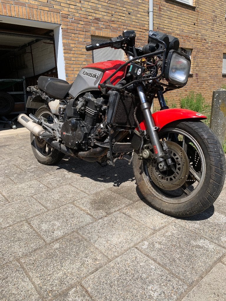 Te koop aangeboden Kawasaki GPZ900 R, Motoren, Motoren | Kawasaki, 4 cilinders, Motorrijbewijs A, Gebruikt, 900 cc