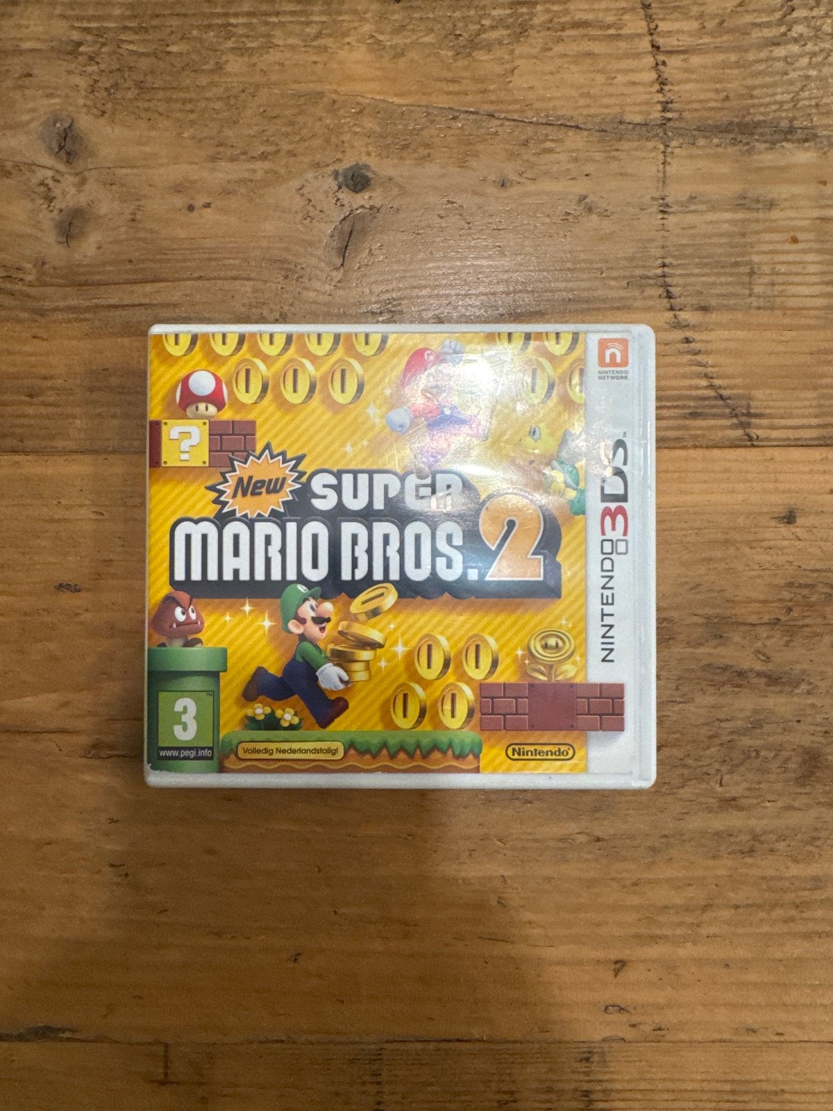 New Super Mario Bros. 2 - Nintendo 3DS, Spelcomputers en Games, Games | Nintendo 2DS en 3DS, 1 speler, Ophalen of Verzenden, Zo goed als nieuw