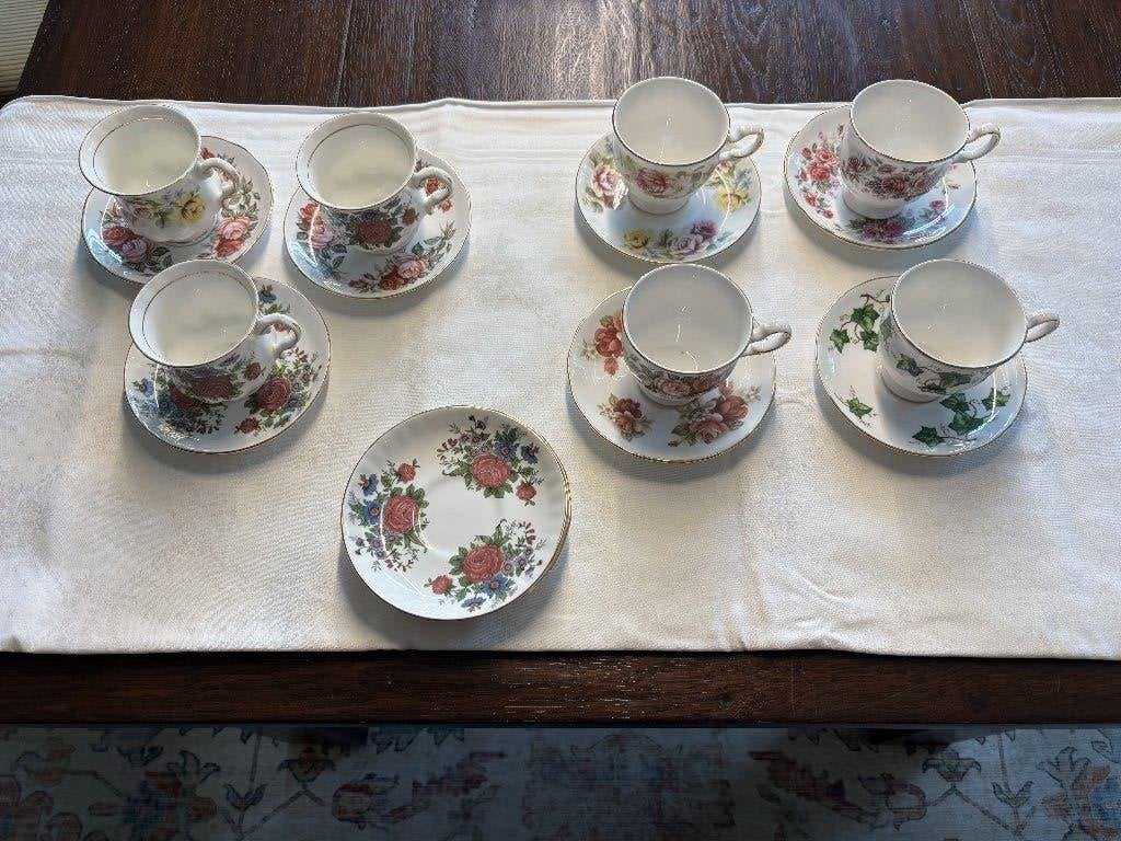 Queen Ann bone china, Verzamelen, Ophalen, Gebruikt, Porselein, Kop en/of schotel