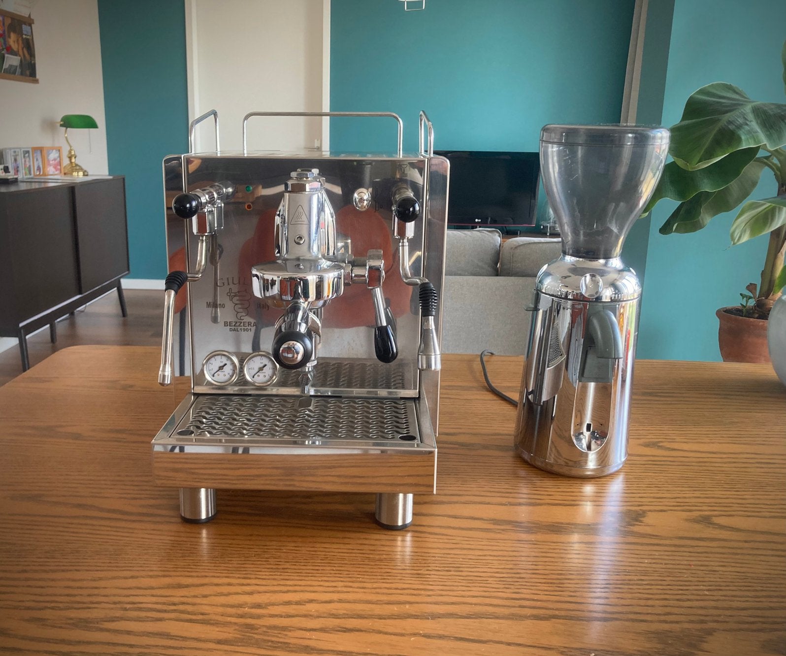 Prachtige Bezzera Giulia + Nuova Simonelli in Nieuwstaat!, Witgoed en Apparatuur, Koffiezetapparaten, Ophalen of Verzenden, Zo goed als nieuw