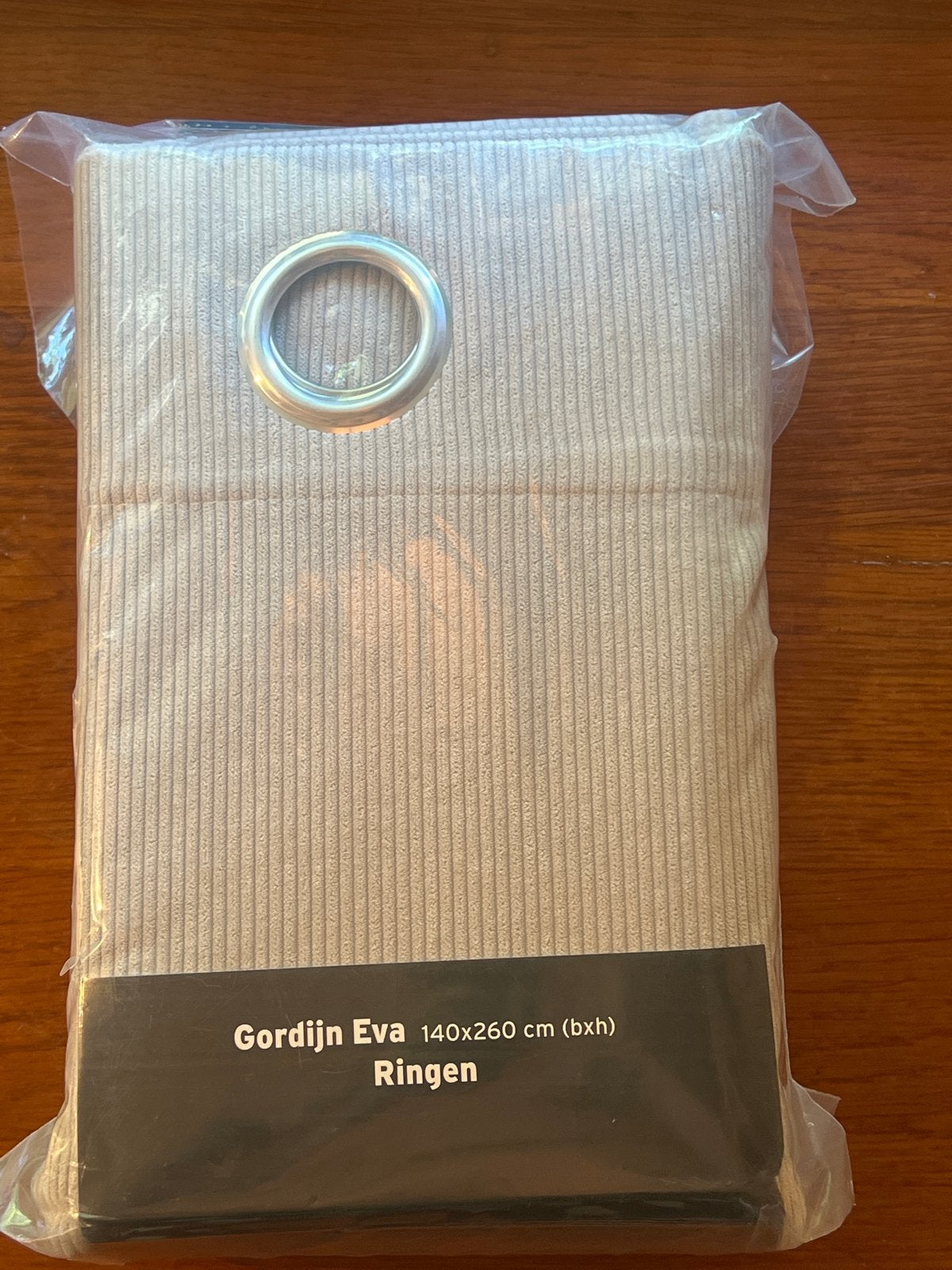 Nieuw in verpakking gordijn Eva 140x260 cm met ringen, Met ringen, Nieuw, Ophalen of Verzenden, Gordijn