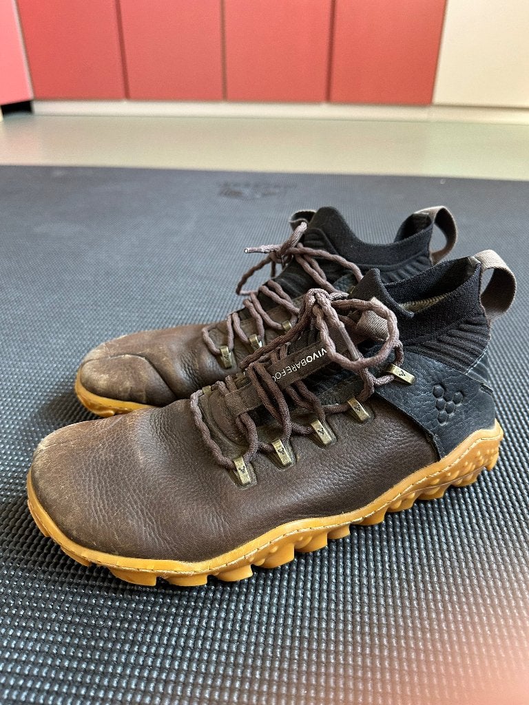 Vivobarefoot Magna Forest esc maat 40, Kleding | Dames, Bruin, Vivobarefoot, Zo goed als nieuw, Wandelschoenen