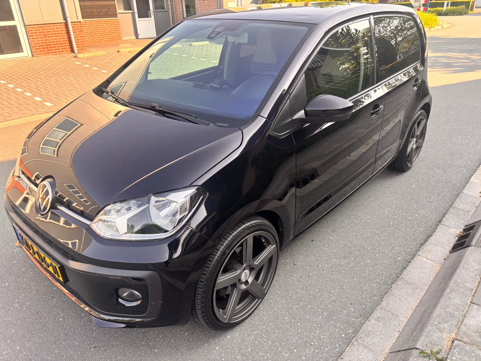 Volkswagen 2018 Zwart lpg g3. 116€ per kwartaal, Voorwielaandrijving, 4 stoelen, Zwart, Particulier