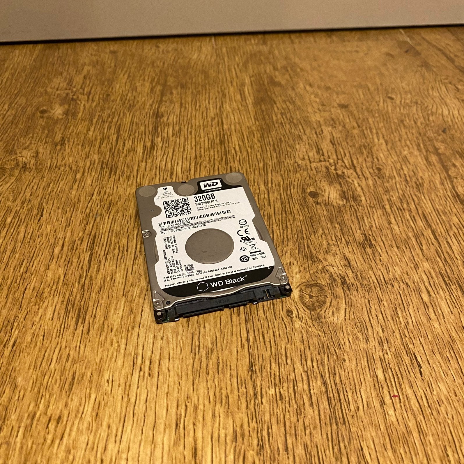 Western Digital 320GB WD Black 2,5inch, Intern, Gebruikt, 320 GB, Ophalen of Verzenden