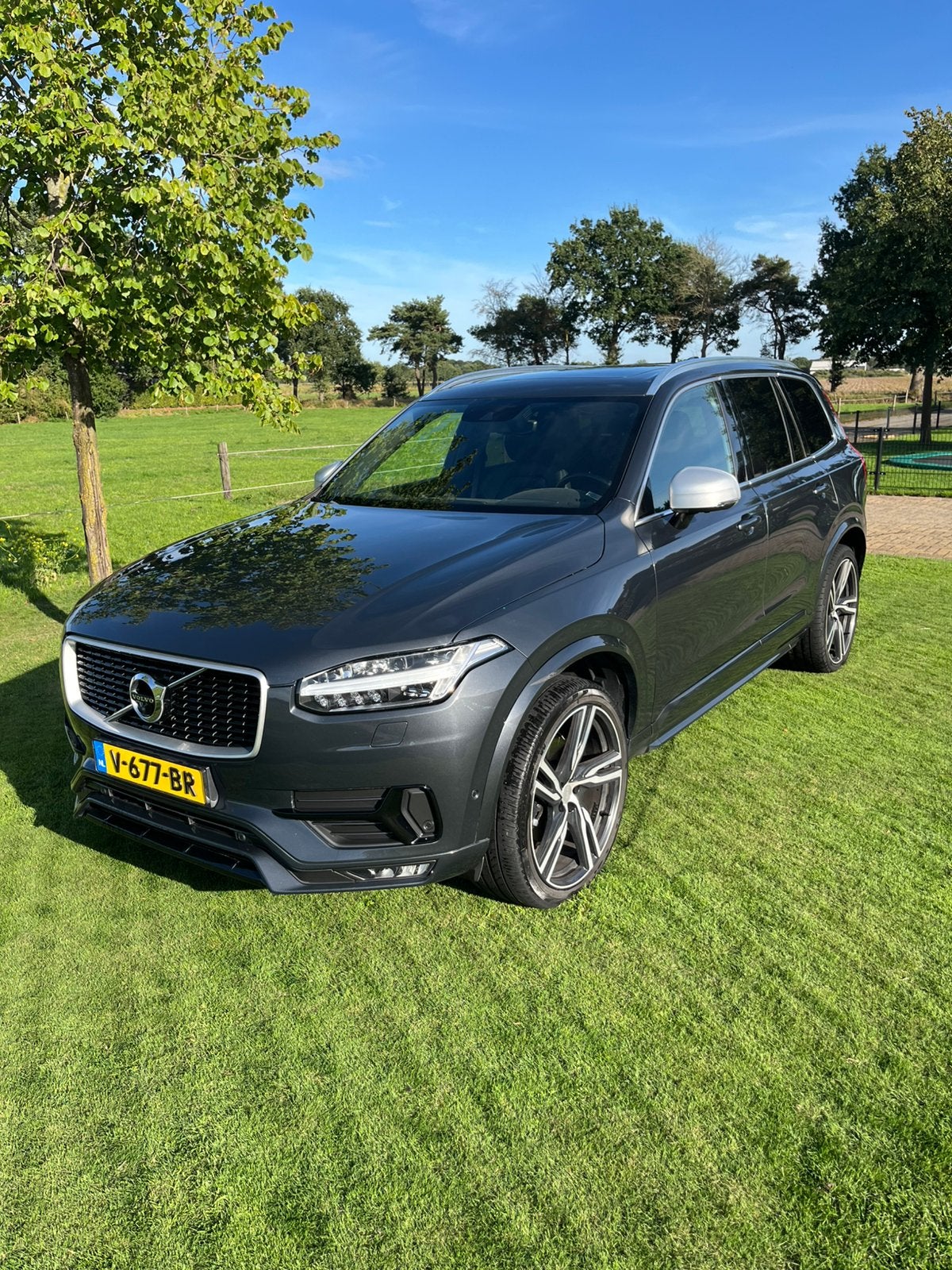 Volvo Xc90 2015 R-design grijs kenteken, Auto's, 2005 kg, 1969 cc, Diesel, Geïmporteerd