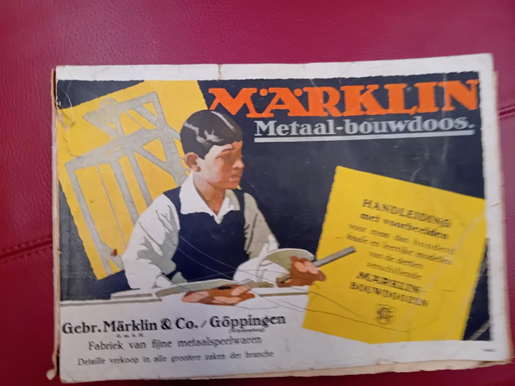 Marklin metaal-bouwdoos catalogus, Ophalen of Verzenden, Zo goed als nieuw, Overige onderwerpen