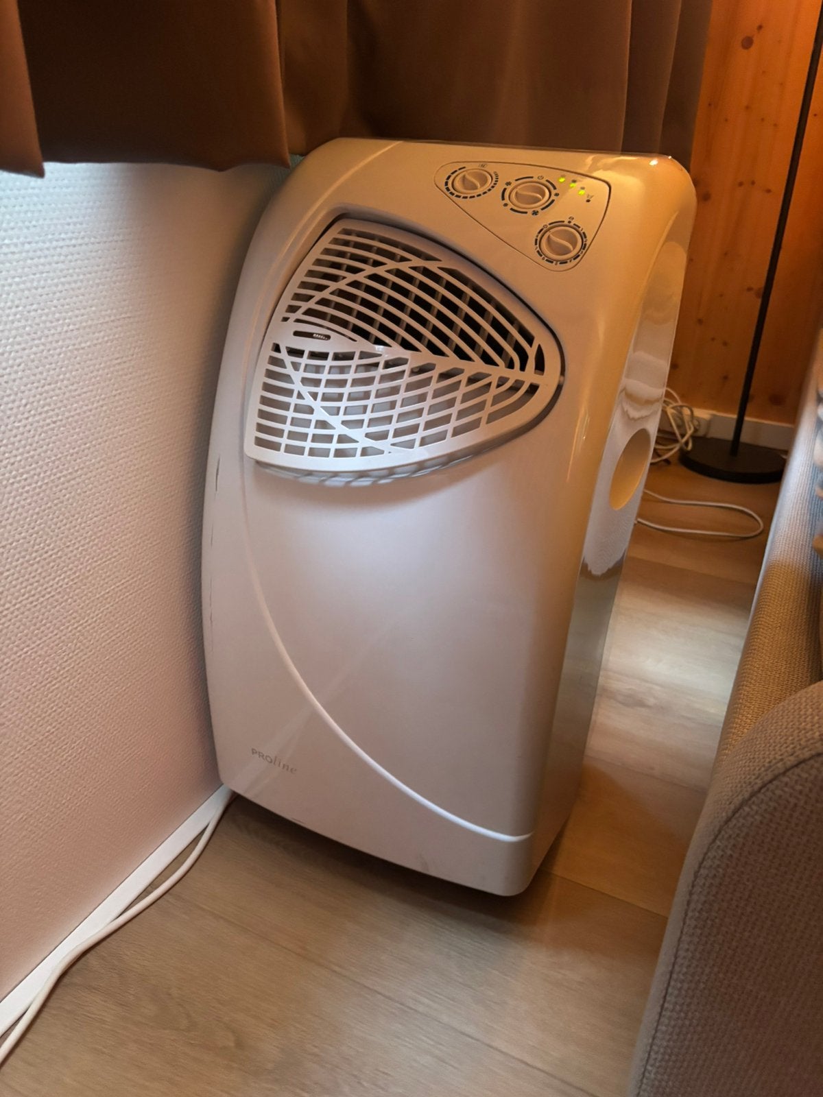 Airco mobiele airconditioner 8000BTU, Witgoed en Apparatuur, Airco's, Ophalen, Minder dan 60 m³, Timer, 3 snelheden of meer