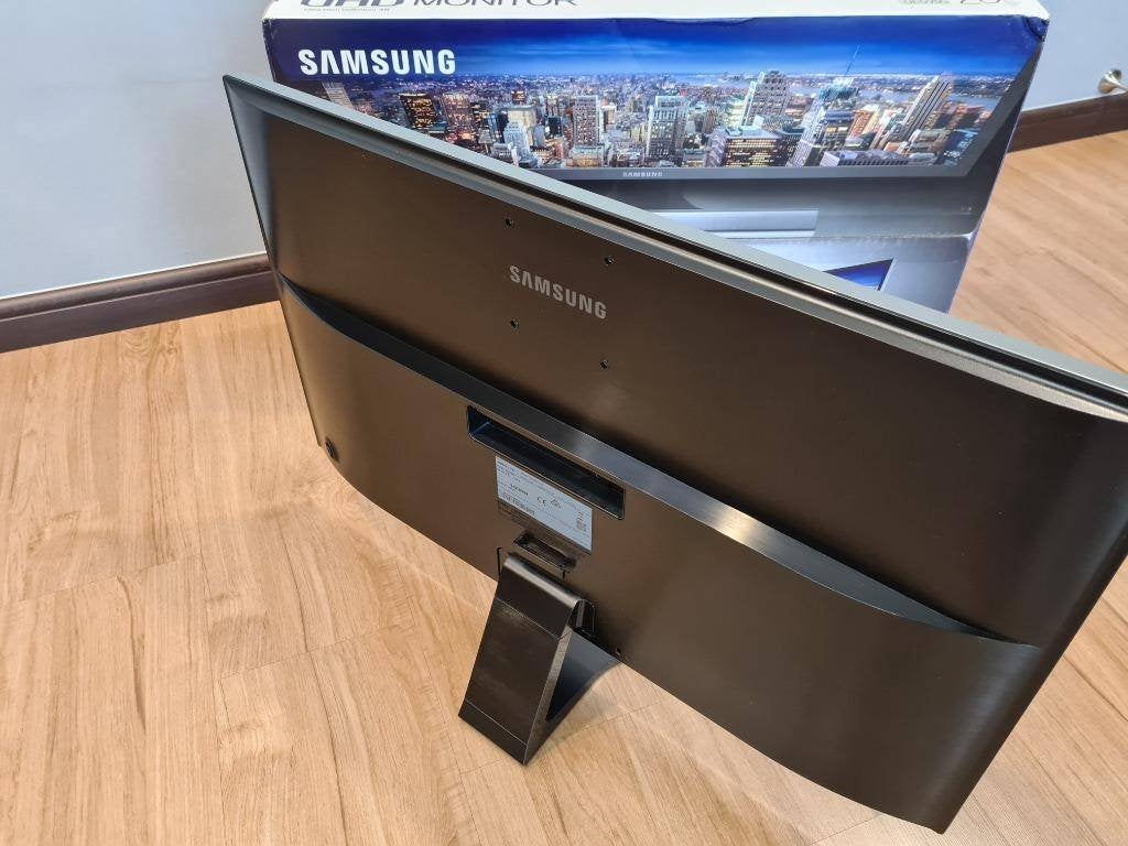 Foto 9 van 4K Ultra HD 28 Inch Samsung U28E590D LCD 2x HDMI 1x Display