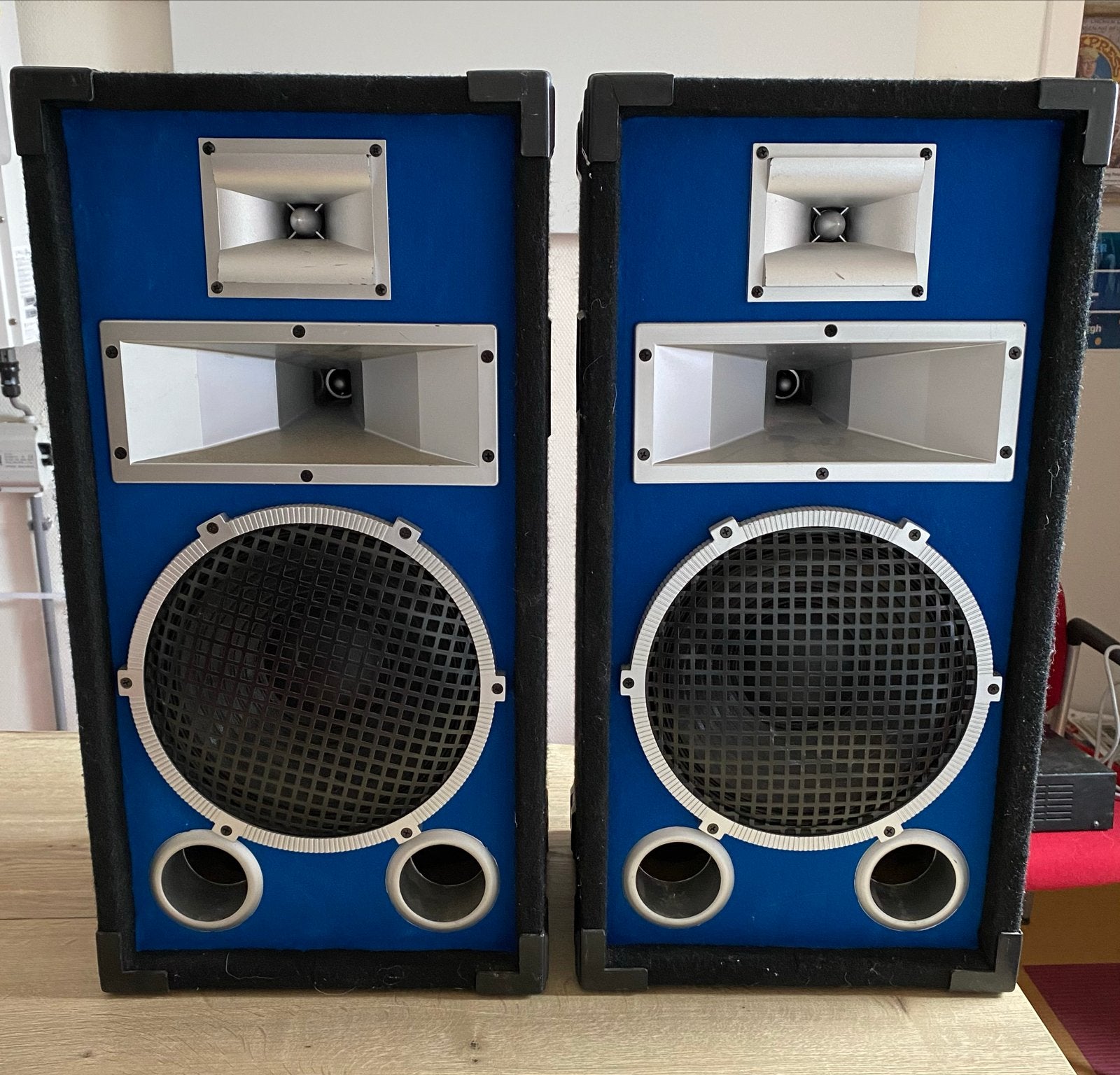 Skytec Passieve 3-weg PA Luidsprekerset (150-300W, 8 Ohm), Gebruikt, Speakerset, Ophalen, 150 watt of meer
