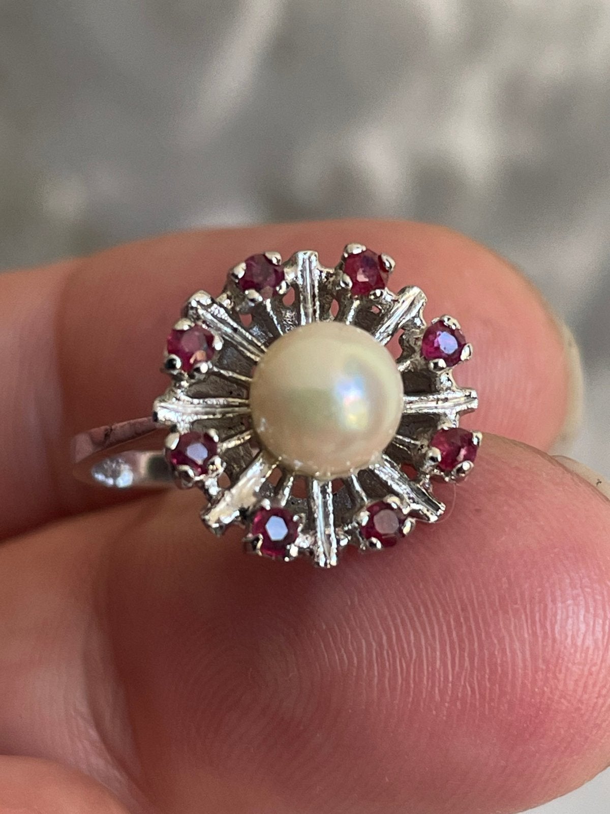 Prachtige zilveren vintagering met parel en robijnen, Sieraden, Tassen en Uiterlijk, Antieke sieraden, Ophalen of Verzenden, Zilver