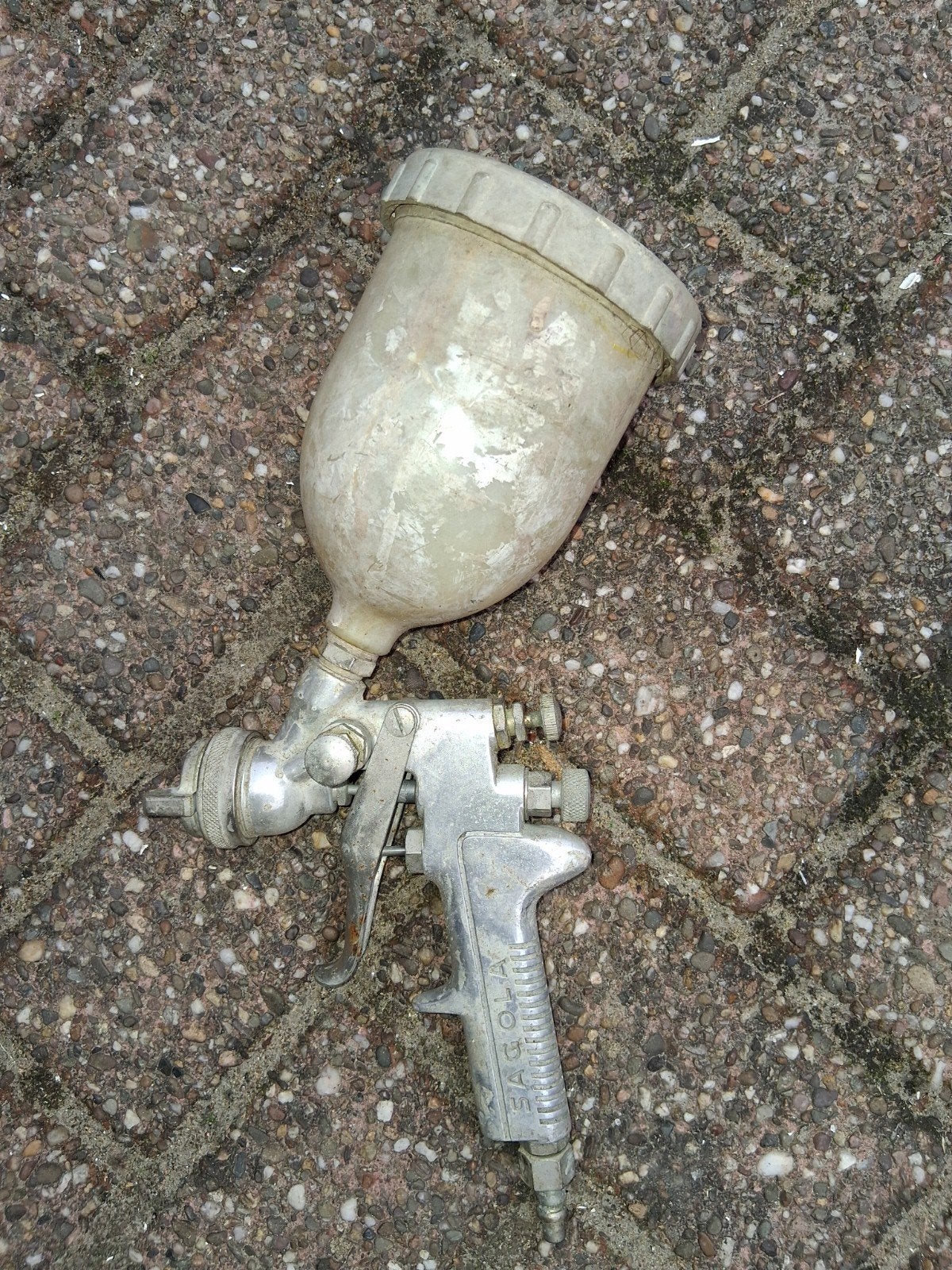Sagola Spuitpistool - Carrosserie Gereedschap, Ophalen of Verzenden, Gebruikt, Verfspuit of Verfpomp