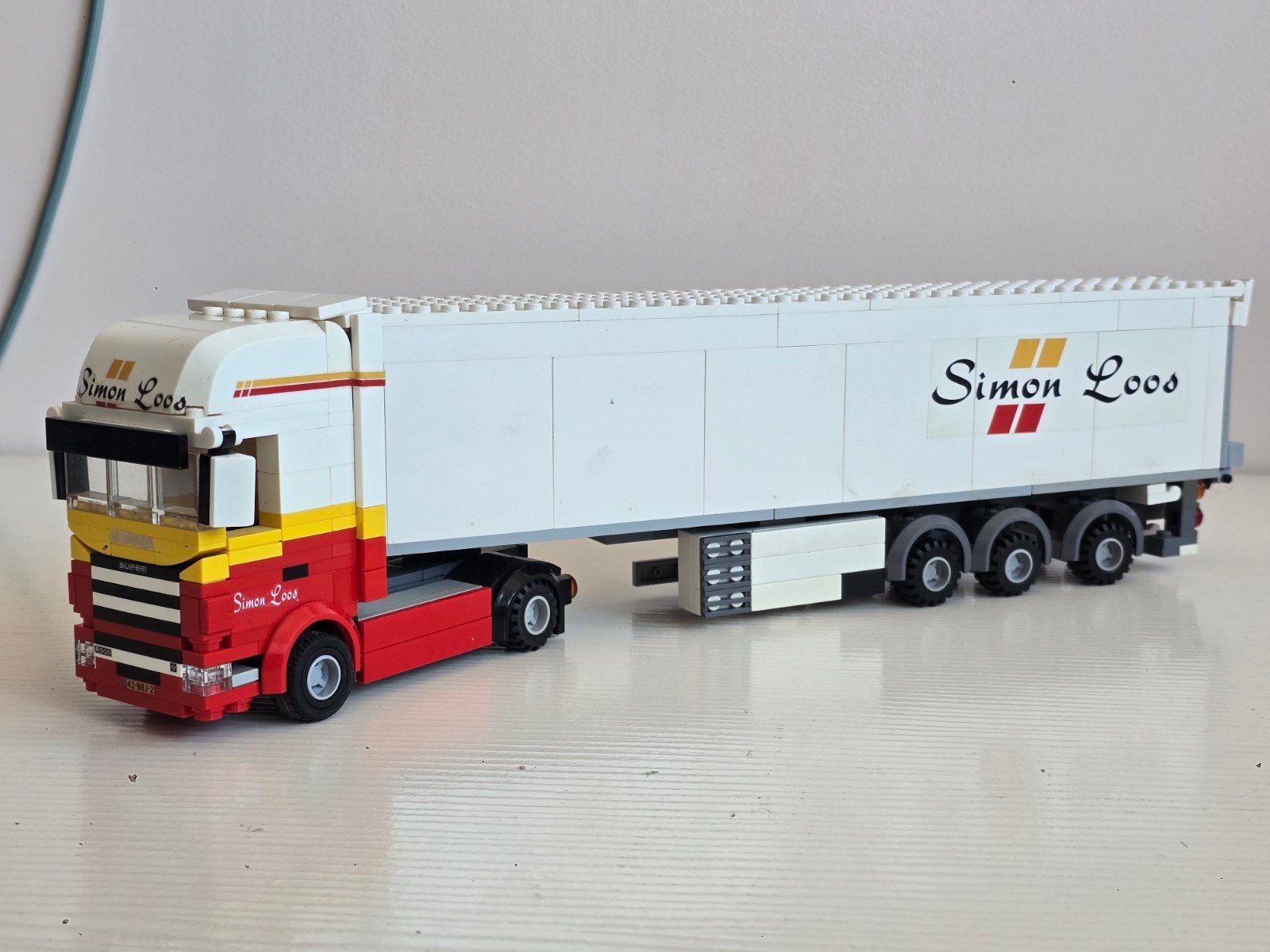 LEGO Scania met koeltrailer Simon Loos, werkende laadklep, Ophalen of Verzenden