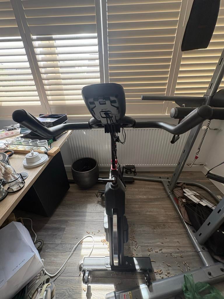 Hometrainer fiets - Eenvoudig en effectief, Ophalen, Zo goed als nieuw, Metaal, Benen