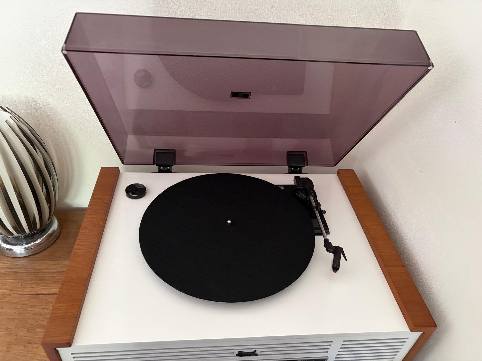 Foto 5 van Platenspeler met CD, Radio en Bluetooth