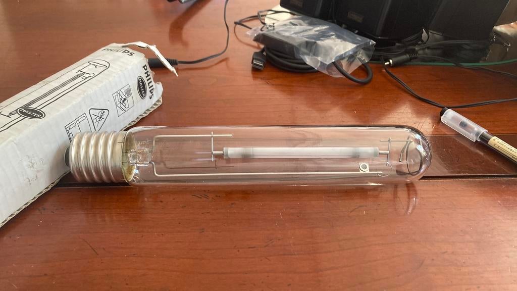 Buitenlamp 400 watt, Ophalen of Verzenden, Zo goed als nieuw, E27 (groot)