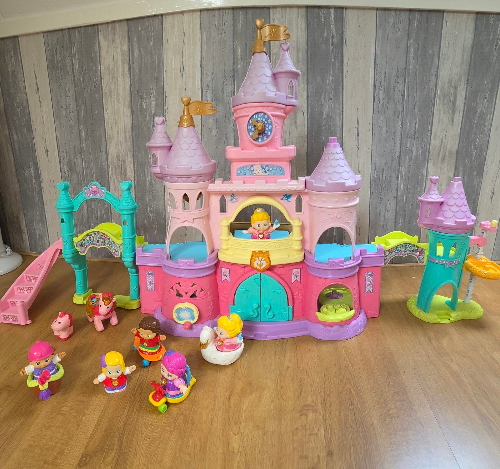 Fisher-Price Little People Disney Princess Kasteel, Kinderen en Baby's, Speelgoed | Poppen, Ophalen, Gebruikt, Overige typen
