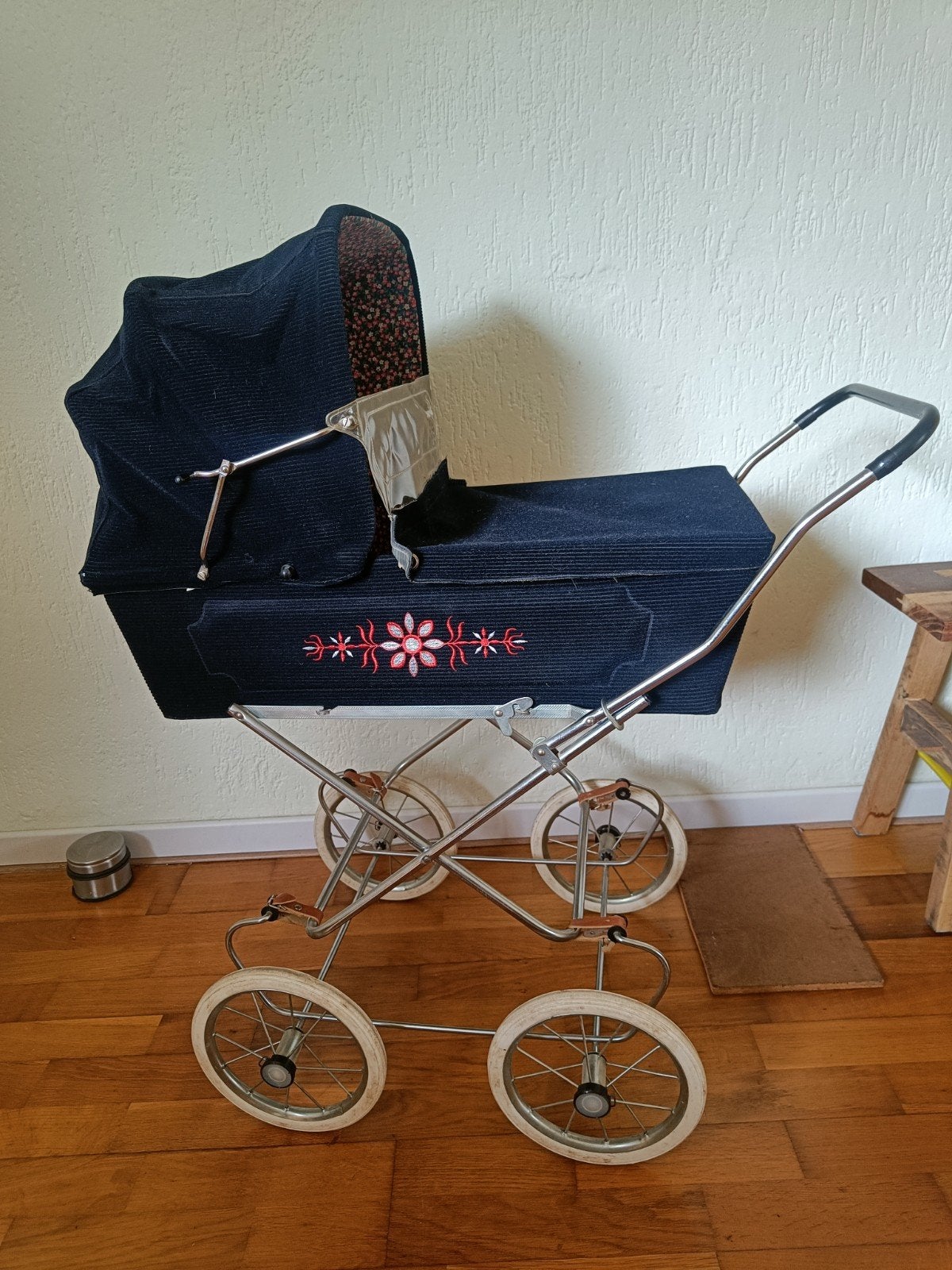Grote speelgoed kinderwagen, Ophalen of Verzenden, Zo goed als nieuw, Meisje