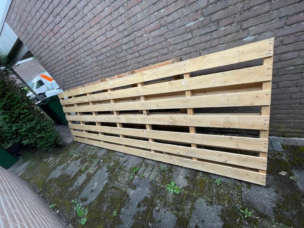 Twee grote houten pallets gratis af te halen, Doe-het-zelf en Verbouw, Platen en Panelen, Ophalen, Gebruikt, Hout, 50 tot 100 mm