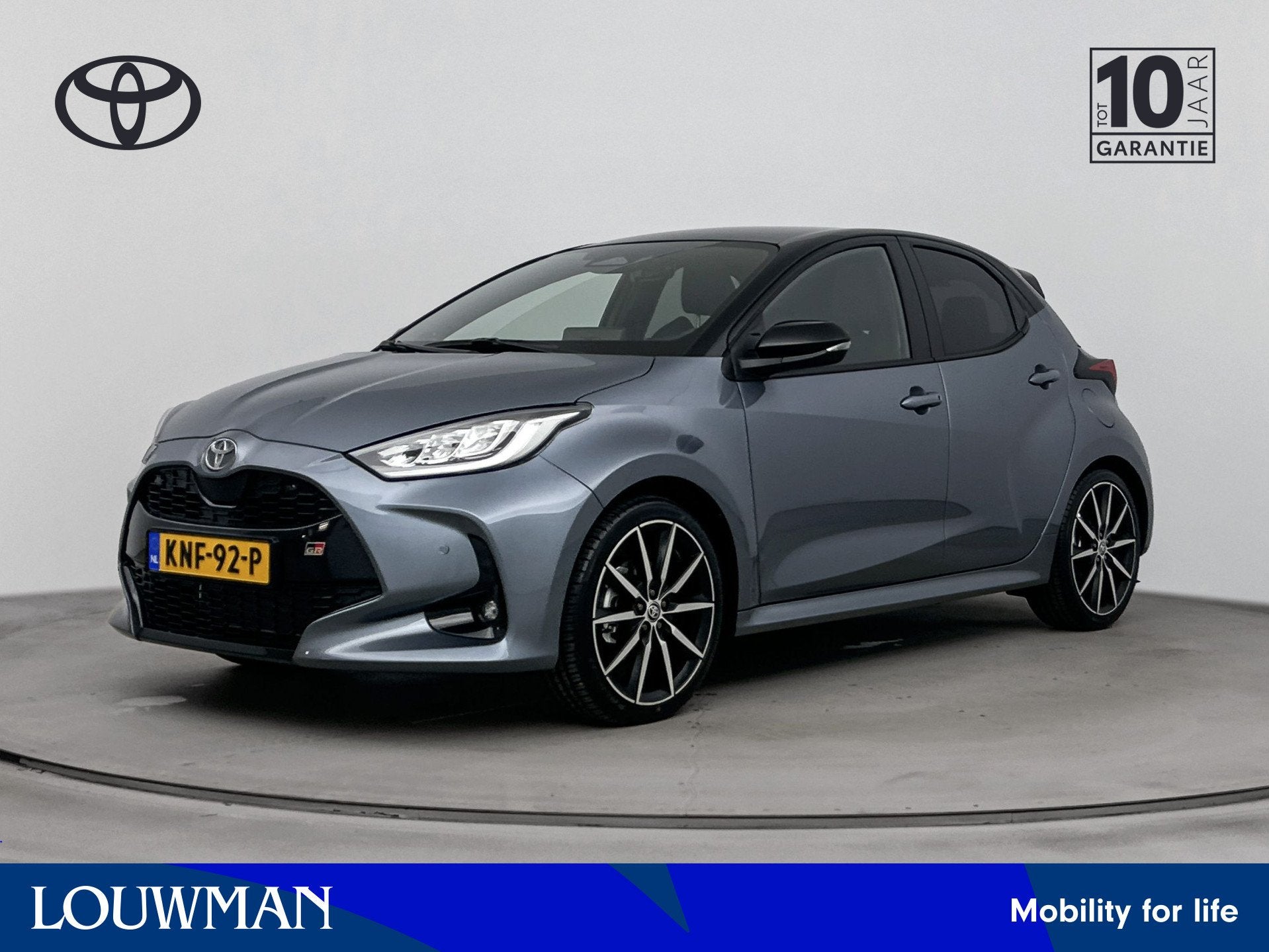 Toyota Yaris 1.5 Hybrid 130 GR SPORT PLUS PACK | BTW voertui, 12 maanden, 450 kg, 23 km/l, Bedrijf