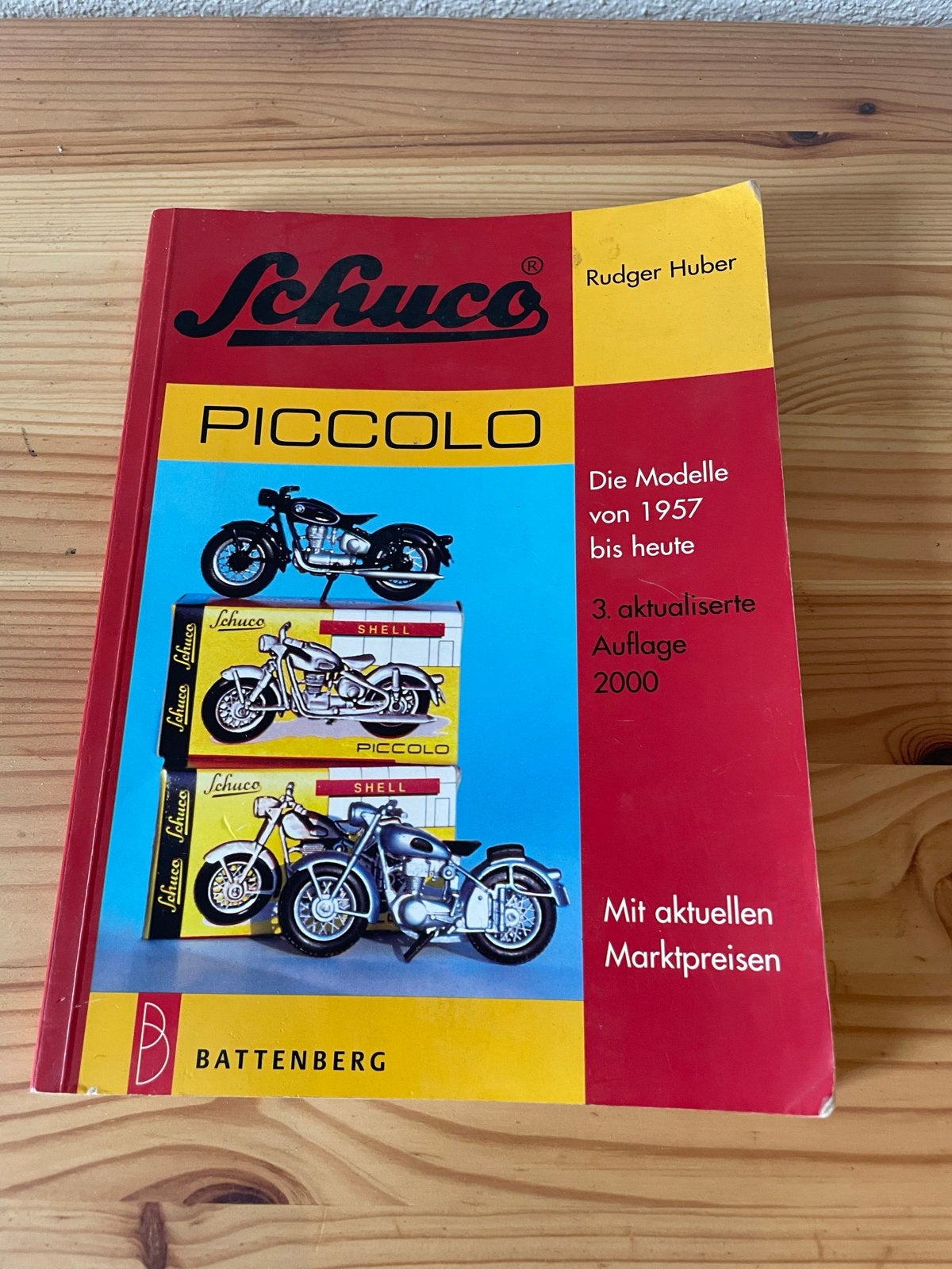 Schuco Piccolo Catalogus 1957-2000 - Rudger Huber, Ophalen of Verzenden, Gelezen, Algemeen