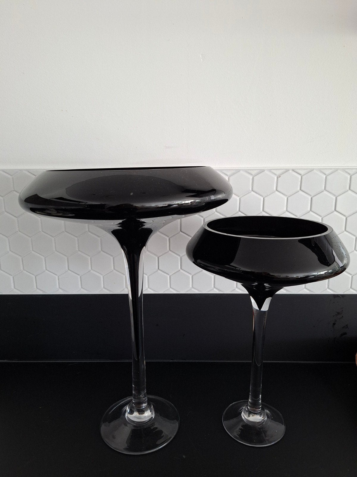 Set van 2 zwarte decoratieve vazen - 50 cm en 40 cm hoog, Ophalen, Zo goed als nieuw, Glas