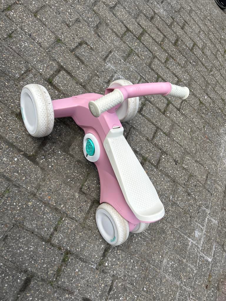 Roze BERG Go² Loopfiets met trappers, Kinderen en Baby's, Speelgoed | Buiten | Voertuigen en Loopfietsen, Ophalen, Zo goed als nieuw