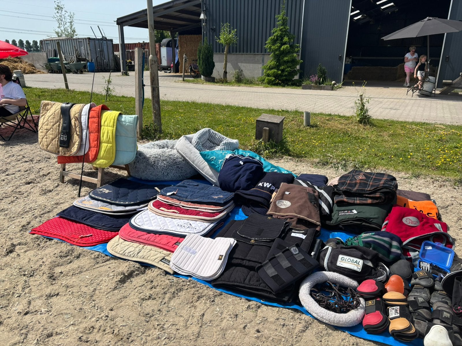 Opkoper gezocht voor paarden-/ruiterspullen, Dieren en Toebehoren, Paarden en Pony's | Overige Paardenspullen, Ophalen of Verzenden