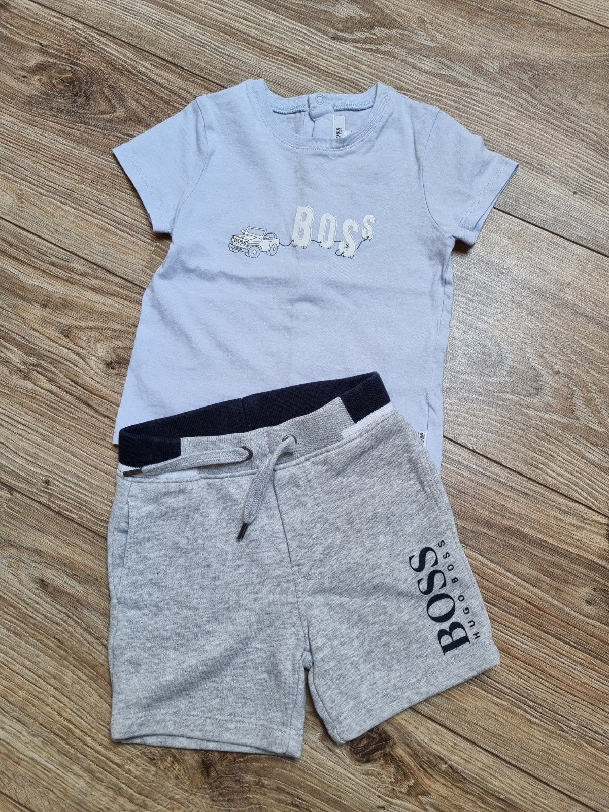 Hugo Boss zomersetje maat 74, Ophalen of Verzenden, Zo goed als nieuw, Setje, Hugo Boss