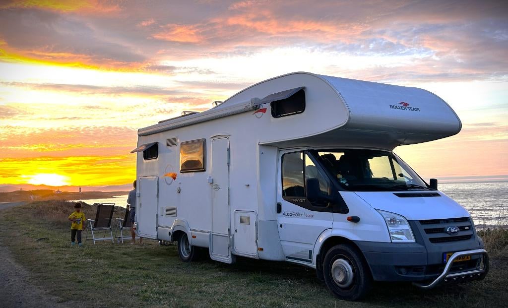RollerTeam camper –6 personen –XXL garage –off-grid klaar, Caravans en Kamperen, Campers, Alkoof, Ringverwarming, Ford, Treinzit