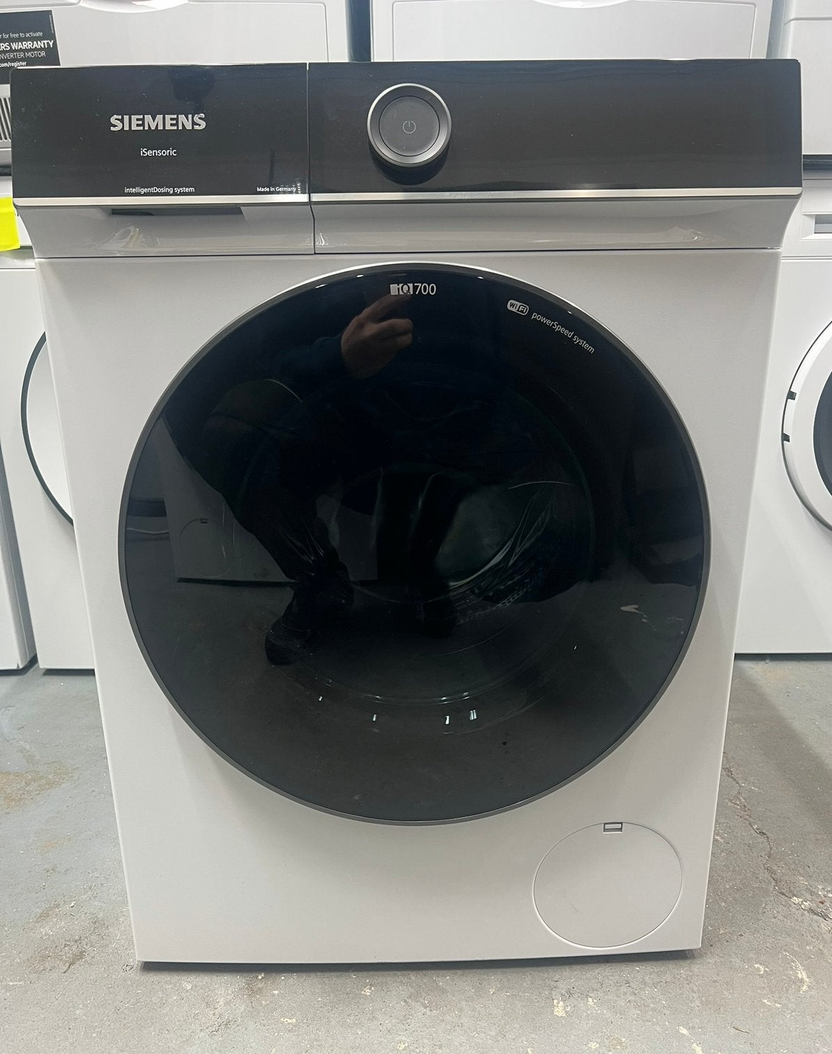 Siemens IQ700 wasmachine 10KG 1600 toeren WiFi en i-Dos, 10 kg of meer, Energieklasse A of zuiniger, Ophalen of Verzenden, Voorlader