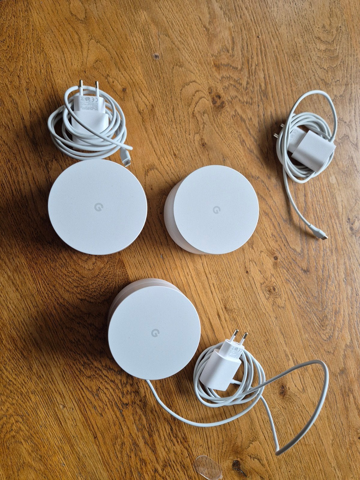Google Wifi Triple Pack - Mesh WiFi Systeem met 3 Punten, Ophalen of Verzenden, Gebruikt, Router, Google