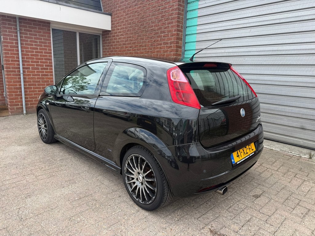 Fiat Grande Punto 1.4-16V Sport 3-deurs Bj:2007 NAP!, Auto's, Fiat, Voorwielaandrijving, 15 km/l, Gebruikt, 4 cilinders