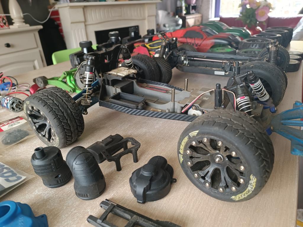 RC car Traxxas onderdelen, Hobby en Vrije tijd, Ophalen, Gebruikt, Elektro, Auto offroad