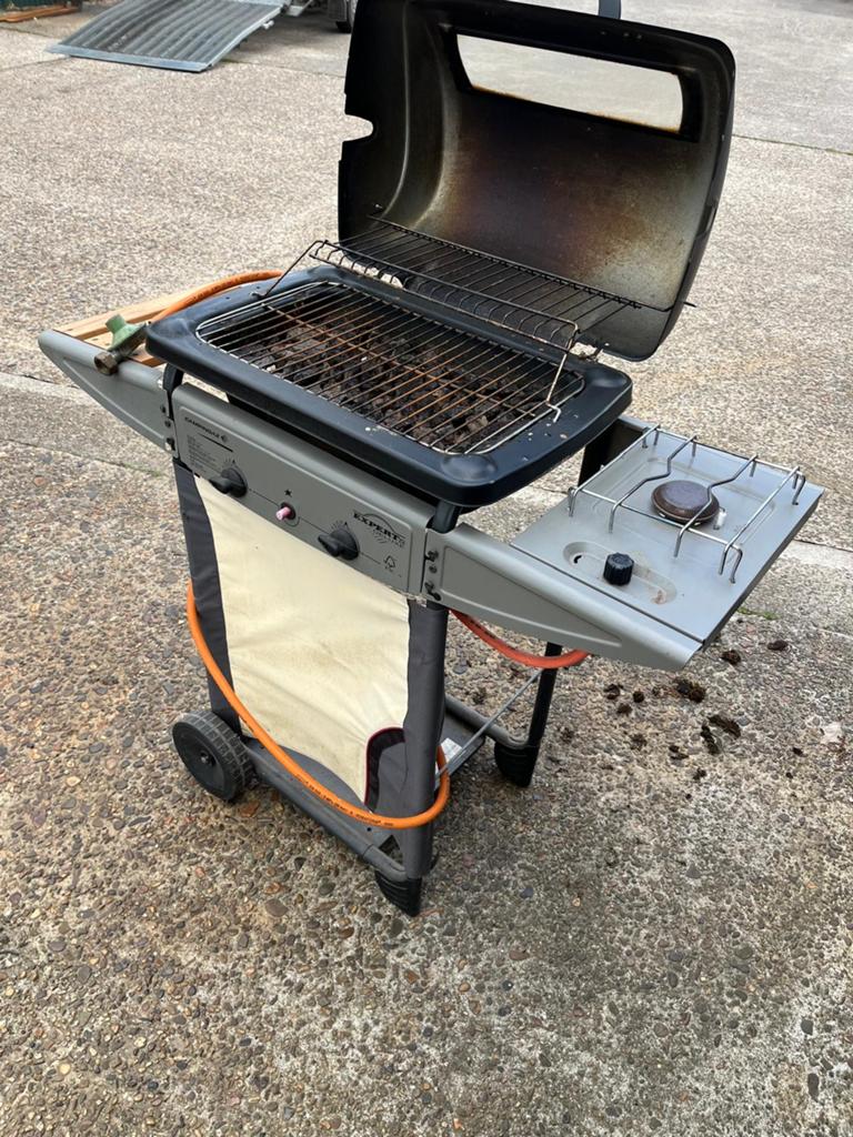 Campingaz Expert 2 Plus gasbarbecue met zijbrander, Tuin en Terras, Gasbarbecues, Ophalen, Gebruikt