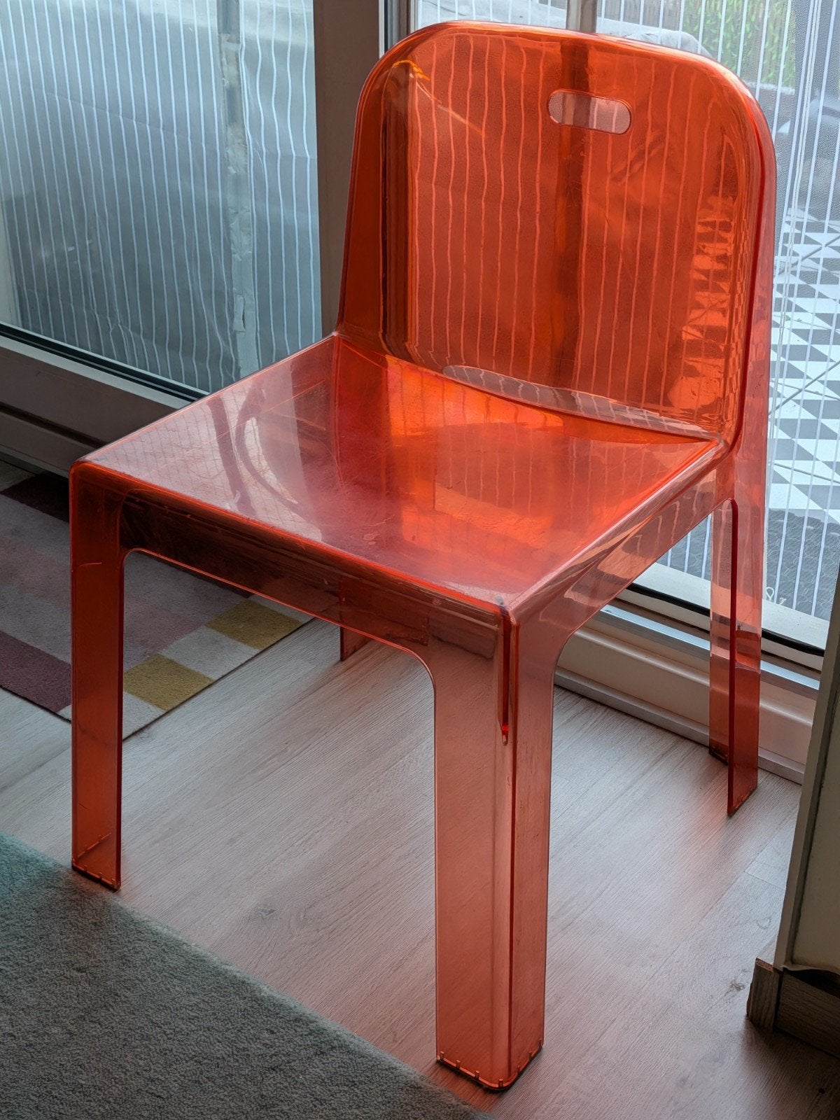 Oranje Trono Design Stoel - Klassieker uit Italië, Ophalen